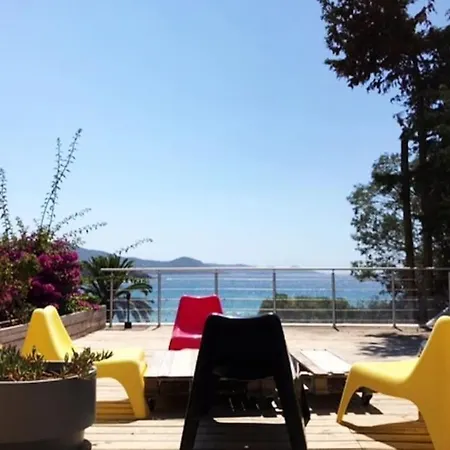 Contemporaine , Vue Exceptionnelle, à Quelques Mètres De La Villa